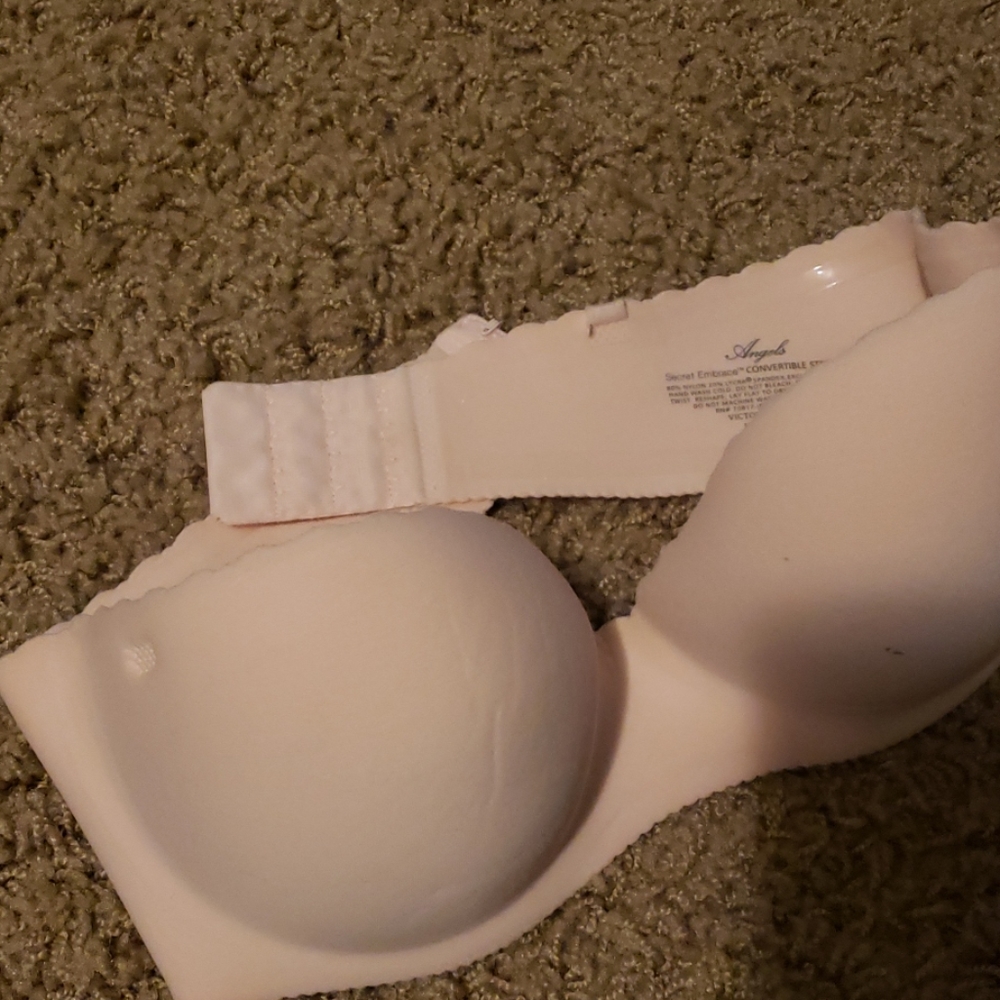 COPY - 32B strapless secret embrace bra